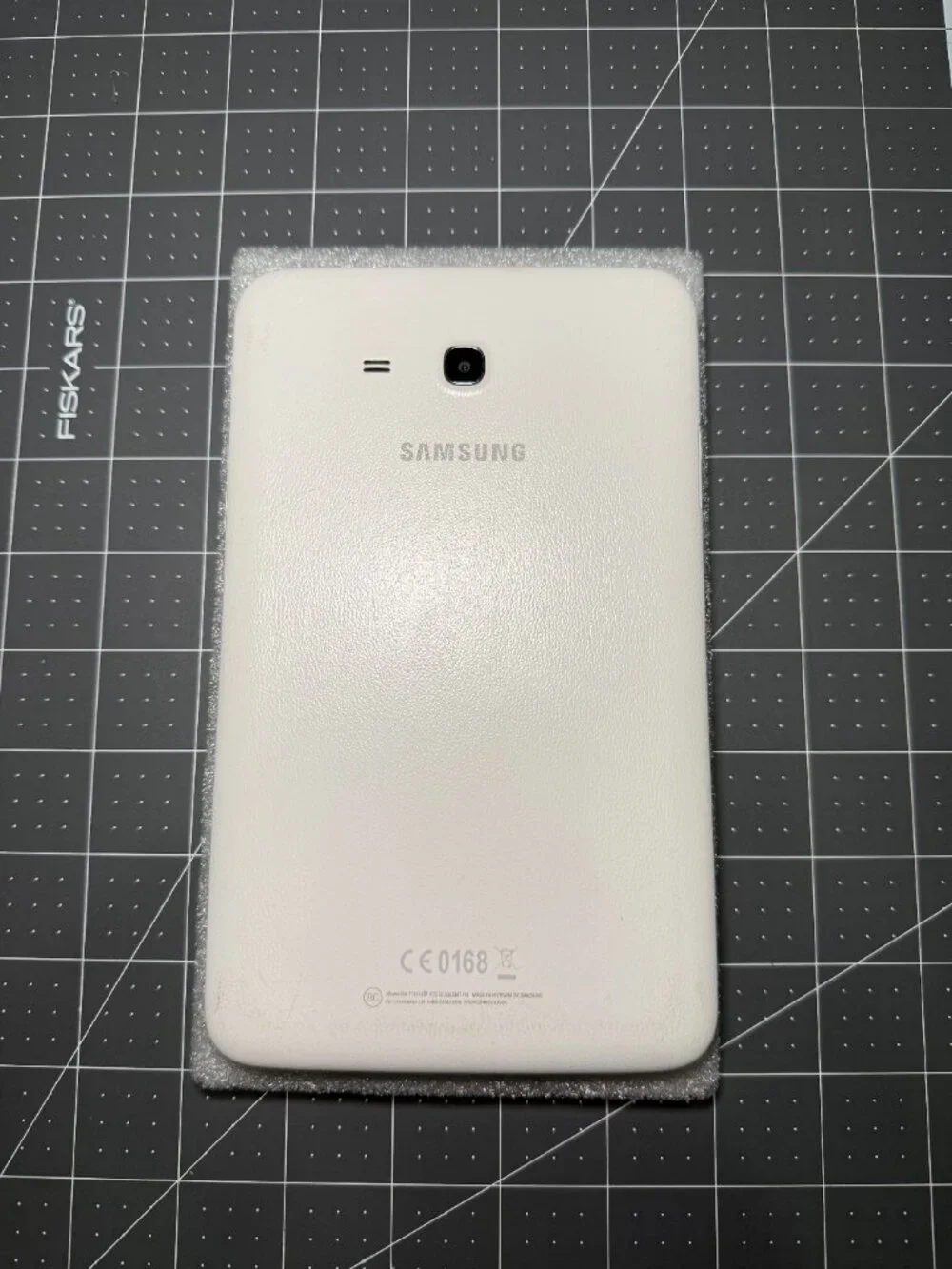 Samsung Galaxy Tab 3 Lite Model SM-T113 White For Parts/Repairs